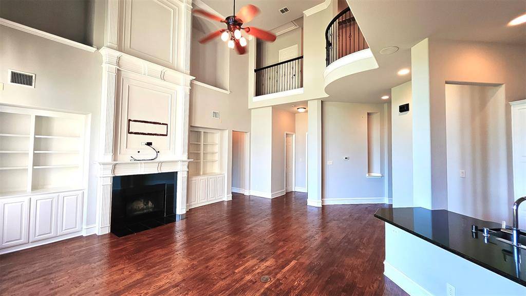Grand Prairie, TX 75054,6944 Bridgemarker Drive