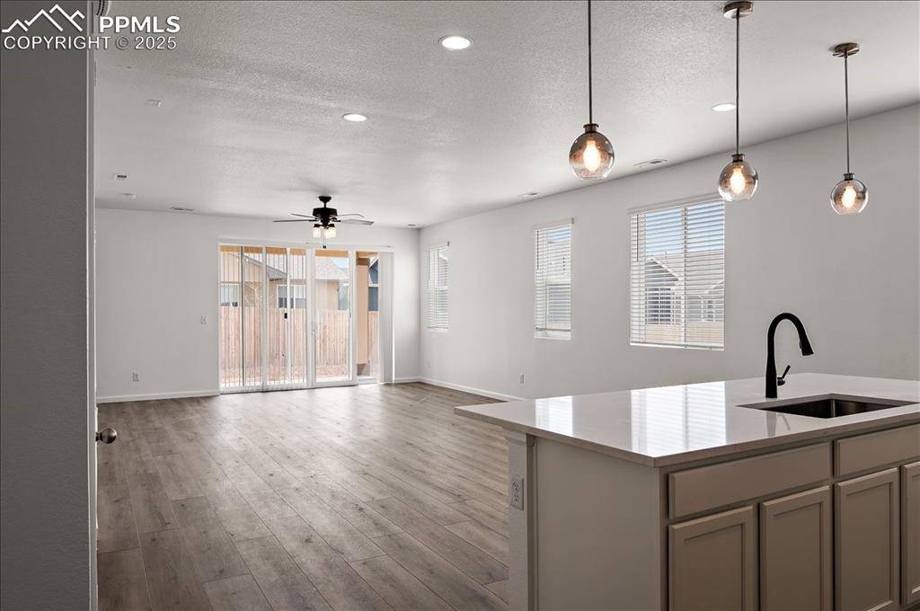 Pueblo, CO 81008,2212 Sunrise LN