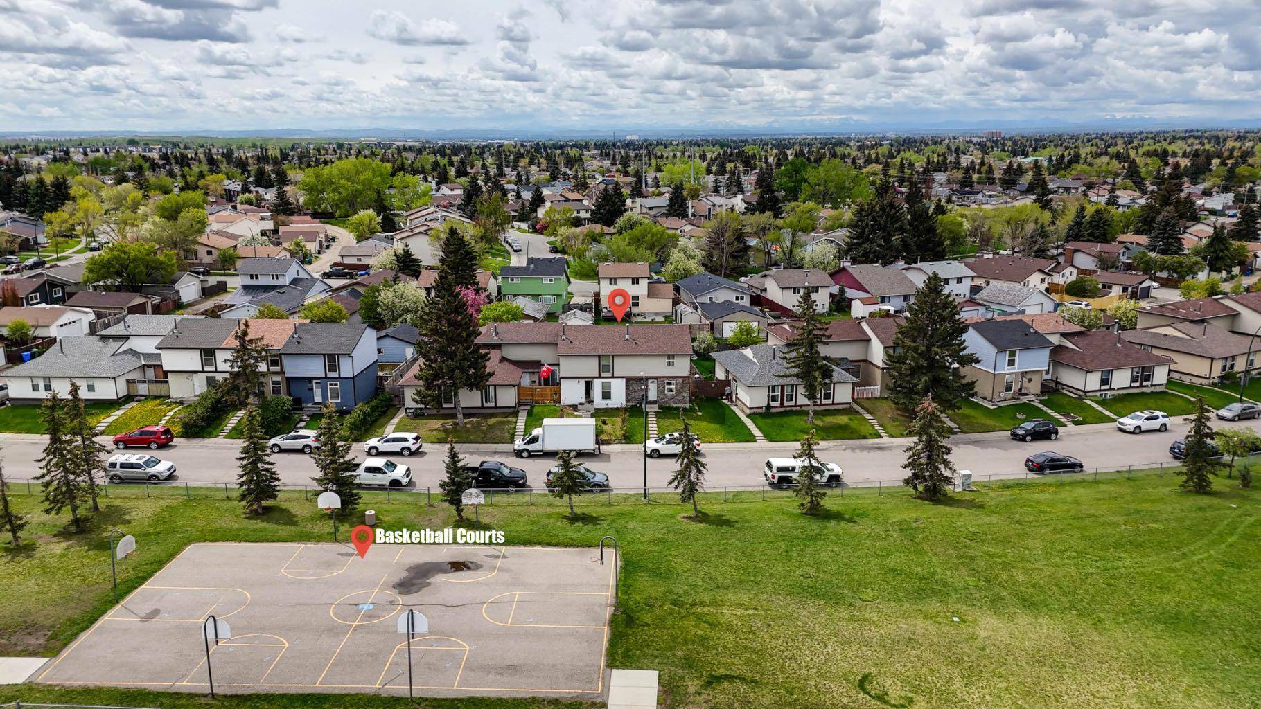 Calgary, AB T2A6M4,553 Abinger RD Northeast