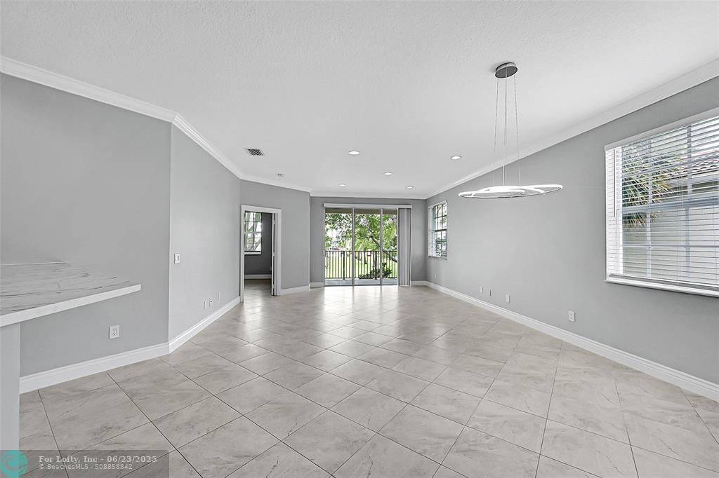 Boca Raton, FL 33428,[StreetName,UnitNumber,StreetNumber,StreetDirPrefix]