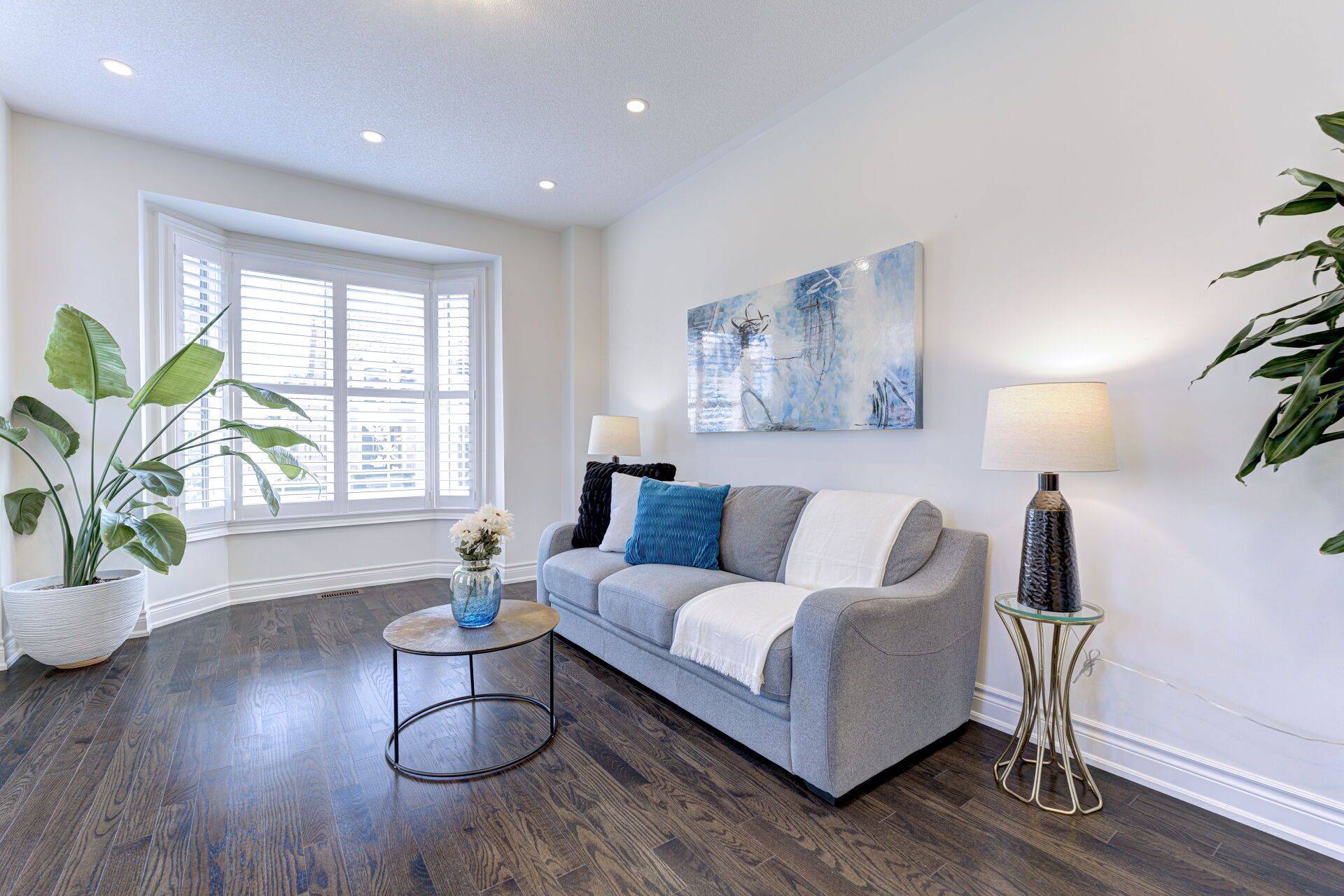 East Gwillimbury, ON L9N 0T3,67 Tesla CRES #cres