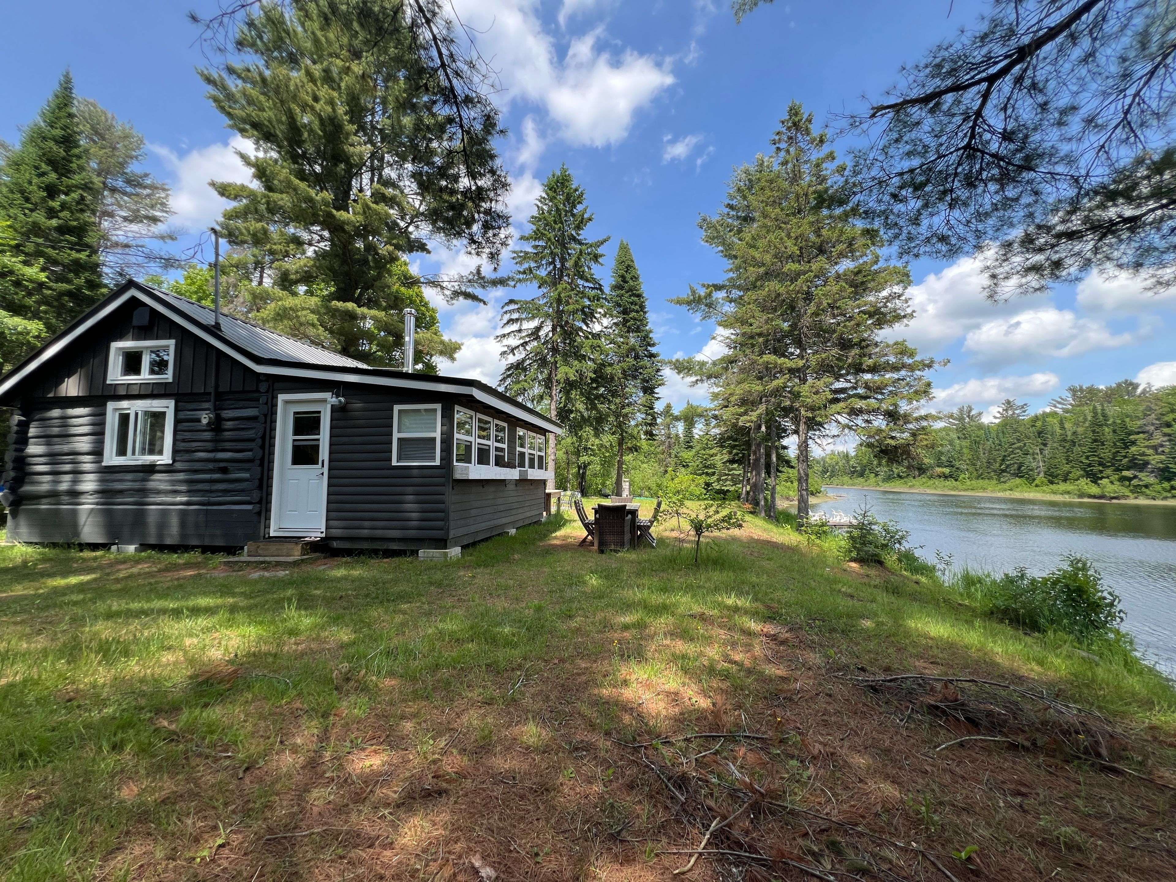 Lake Of Bays, ON P1L 1X3,1130 Colony RD