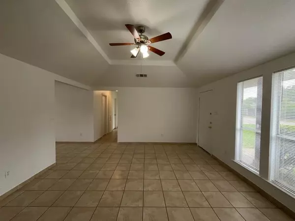 Glenn Heights, TX 75154,112 Mesa Drive