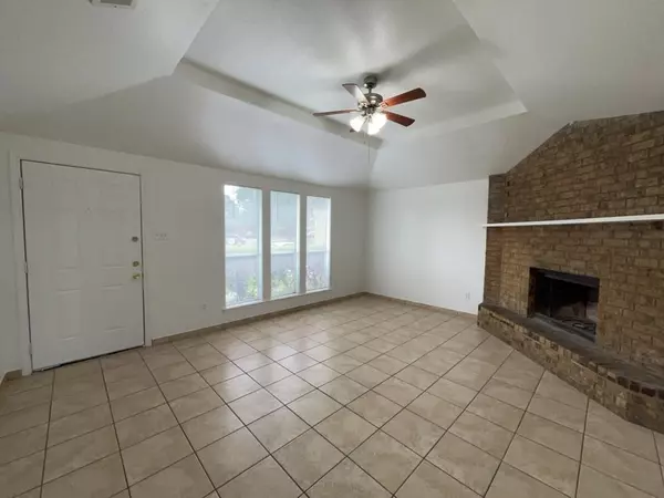 Glenn Heights, TX 75154,112 Mesa Drive
