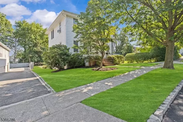 14 S Mountain Ave, Cedar Grove Twp., NJ 07009