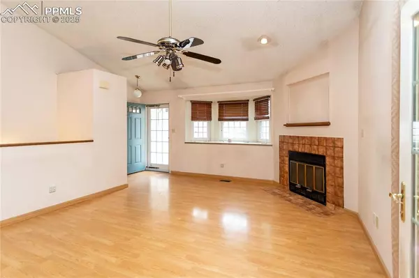 Colorado Springs, CO 80916,3487 Foxridge DR