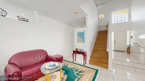 Coral Springs, FL 33071,9744 NW 1st Mnr