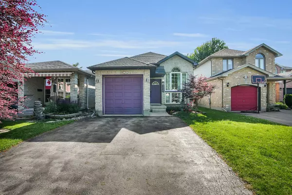 London East, ON N5Y 5N4,370 Brookhaven PL