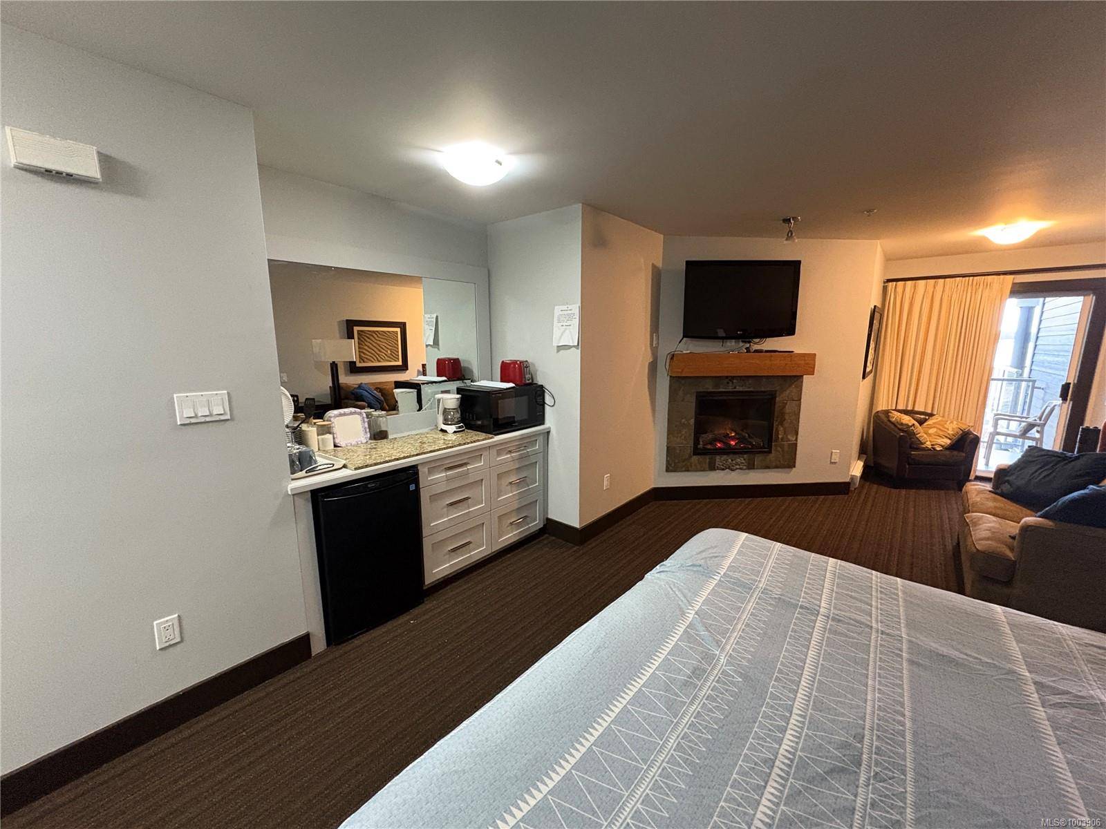 Nanoose Bay, BC V9P 2G8,1600 STROULGER Rd #224