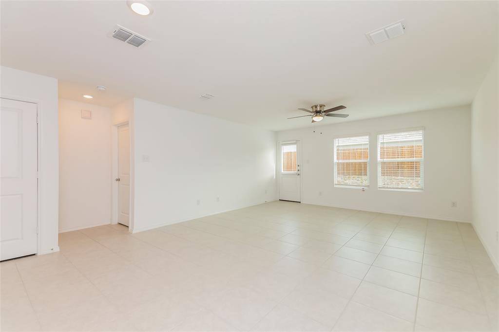 Princeton, TX 75407,5815 Bristle Leaf Drive