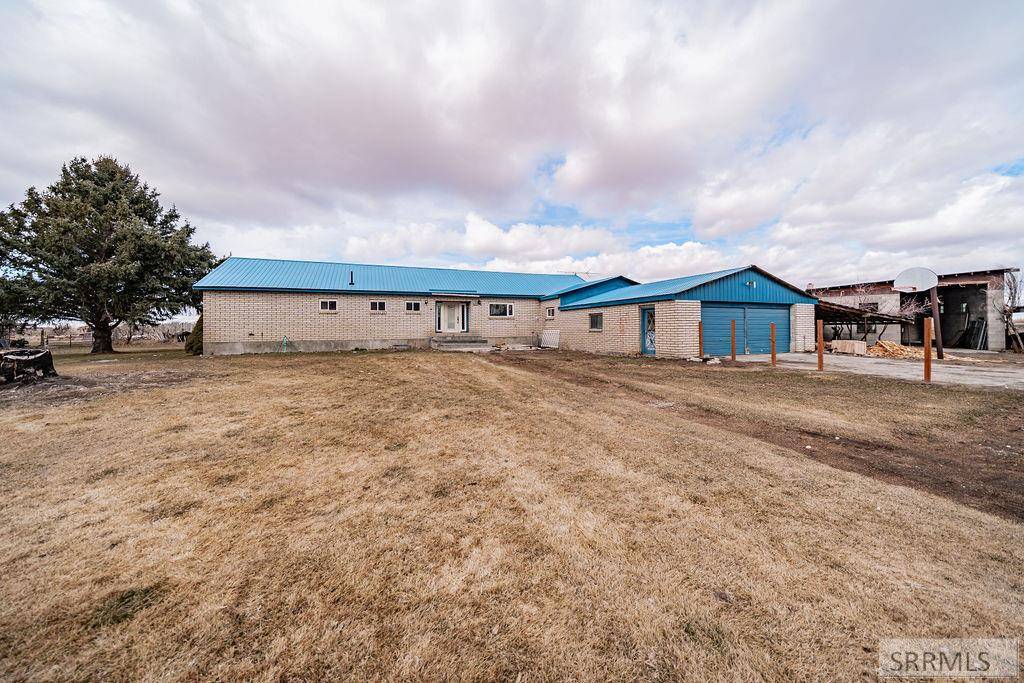 690 E 1400 N, Shelley, ID 83274