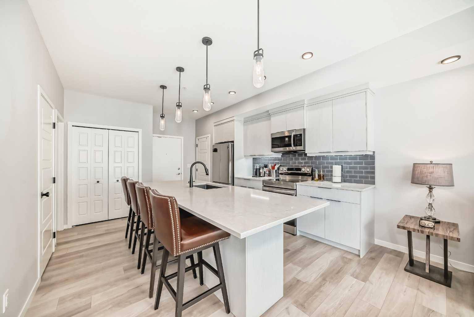 Calgary, AB T3M 3J3,19489 Main ST Southeast #1112