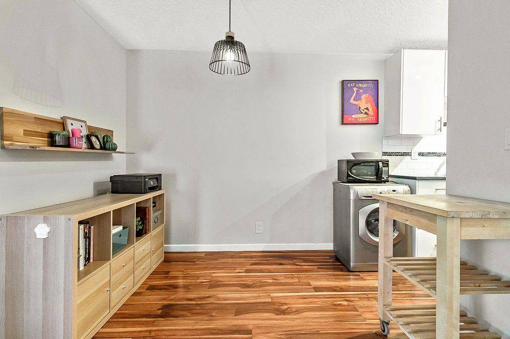 Calgary, AB T2T 1C7,1607 26 AVE SW #7