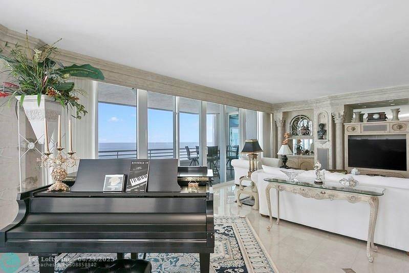 Lauderdale By The Sea, FL 33062,1700 S Ocean Blvd #15C