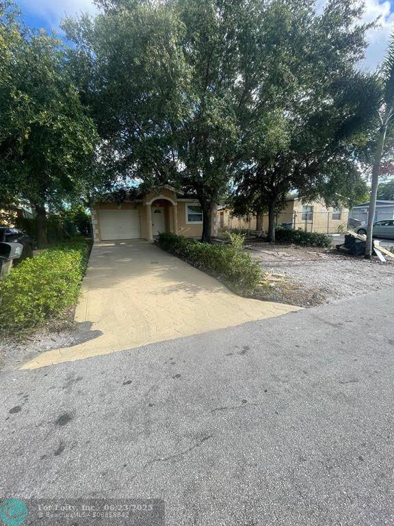2316 NW 9th Ct, Fort Lauderdale, FL 33311