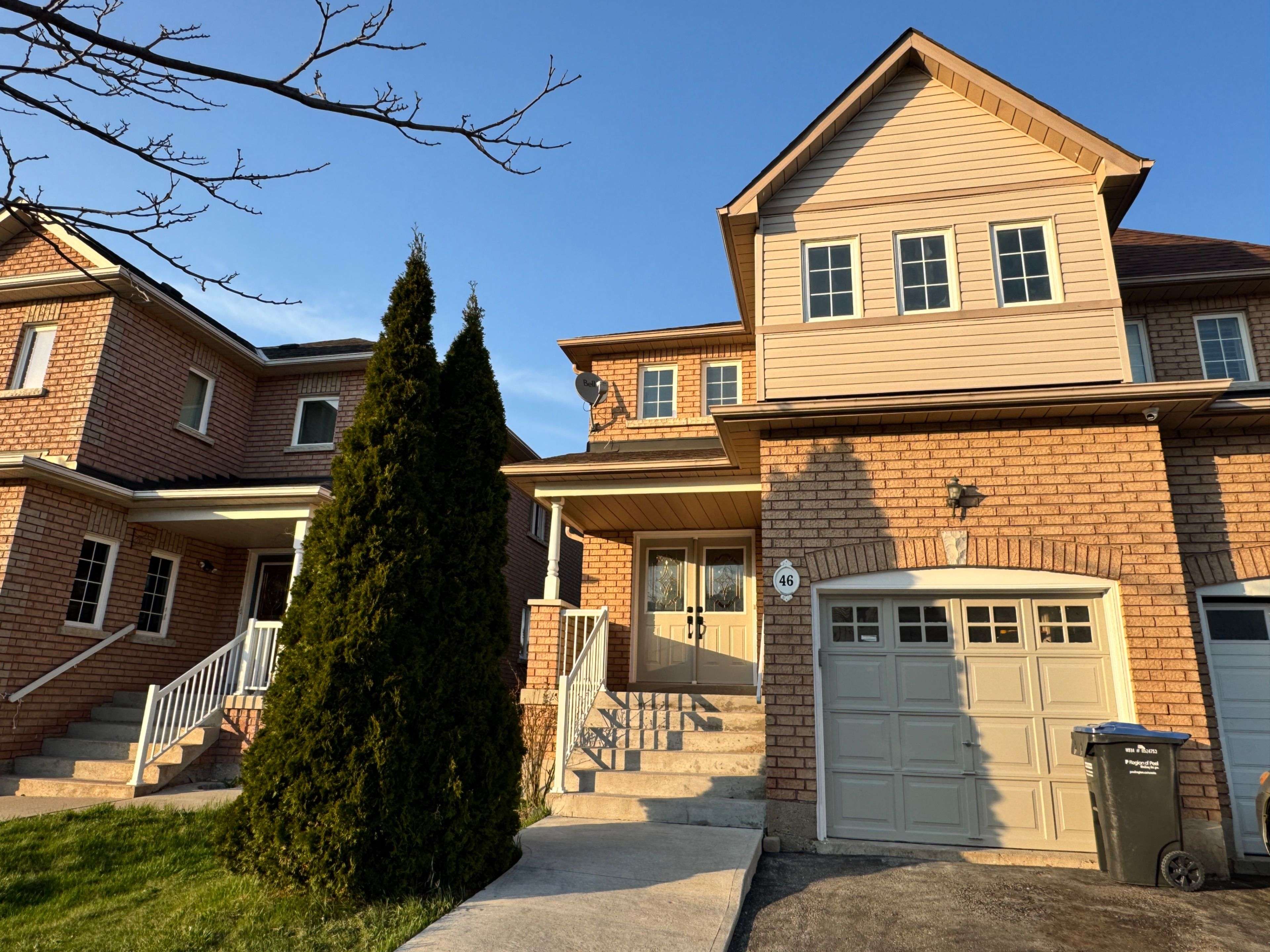Brampton, ON L6X 5A2,46 Stirrup CT