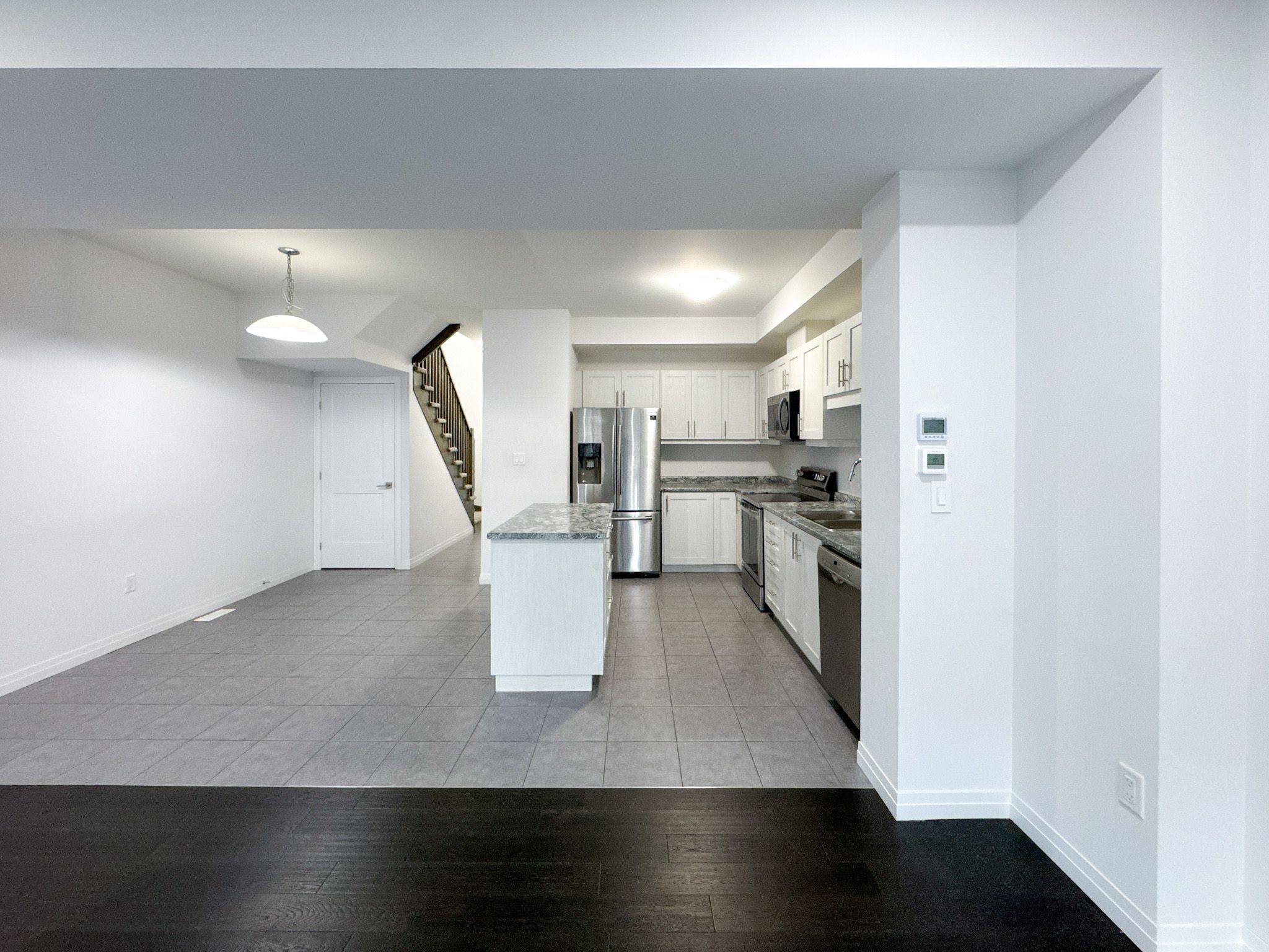 Hamilton, ON L8J 0L4,80 Soho ST