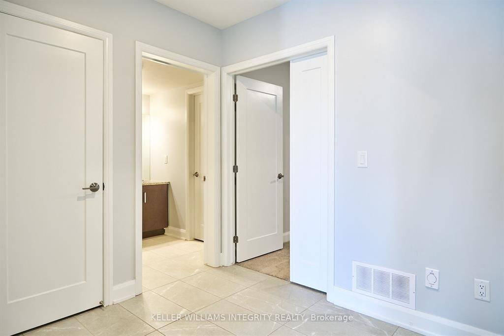 Kanata, ON K2T 1C5,157 Boundstone WAY