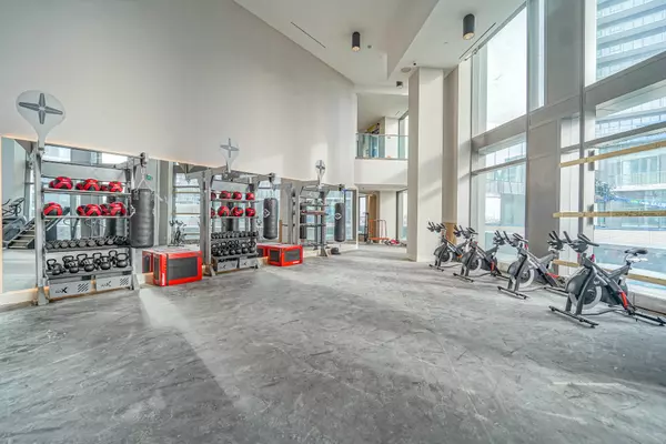Vaughan, ON L4K 0L1,1000 Portage Pkwy #1901