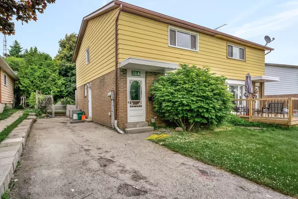 Port Hope, ON L1A 3T4,32A Crossley DR