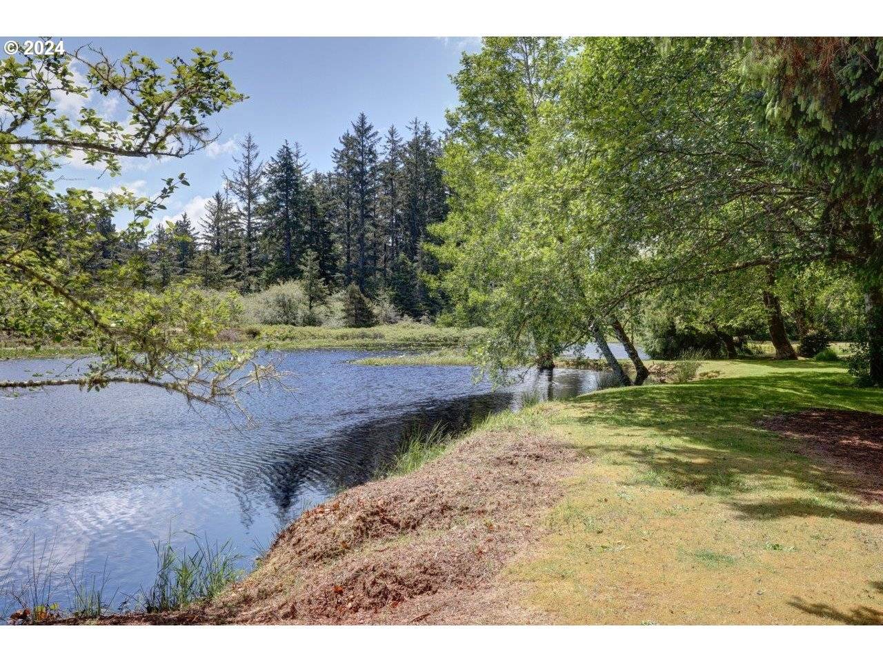 Long Beach, WA 98631,15712 Birch S