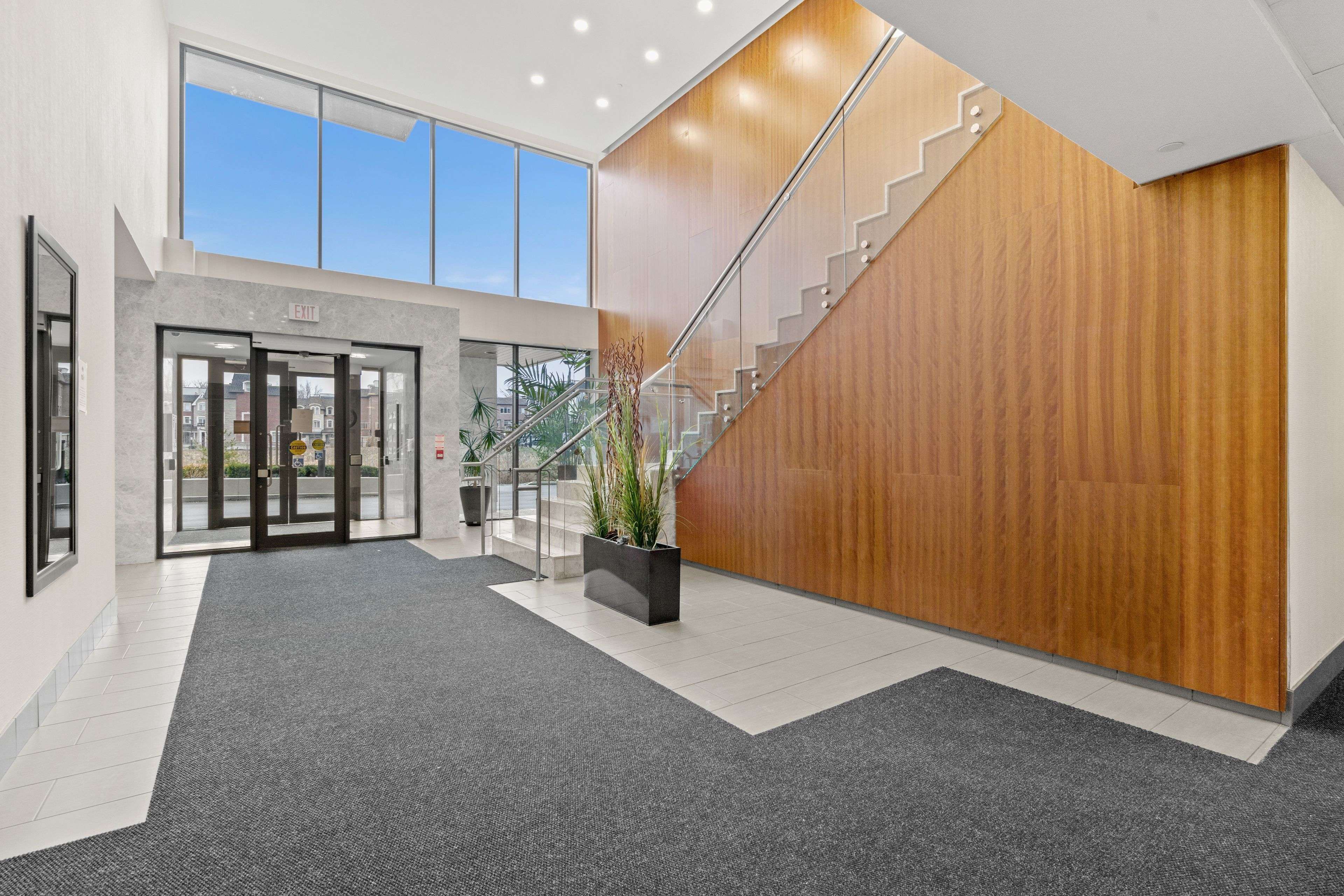 Vaughan, ON L4L 0B4,4700 Highway 7 N/A #309