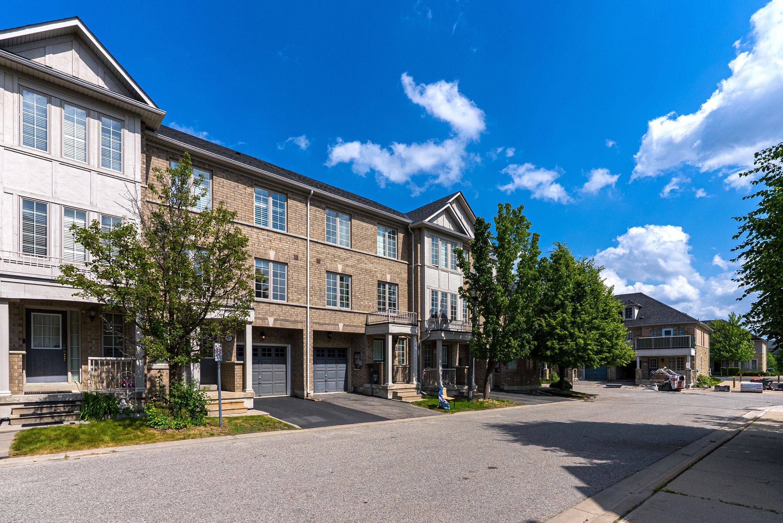 Markham, ON L6C 0B5,104 Prince Charles WAY
