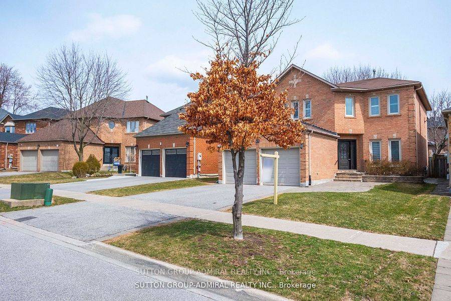 Vaughan, ON L4J 7T8,45 Inglewood AVE