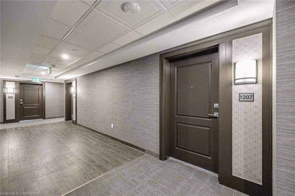Hamilton, ON L8B 1Z2,450 Dundas ST E #1207