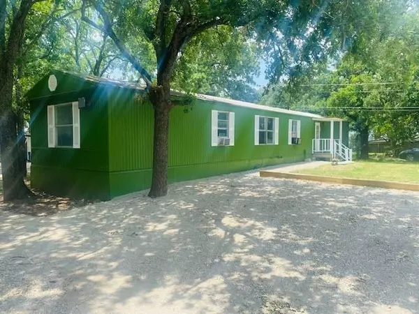 Little Elm, TX 75068,421 Shady Lane