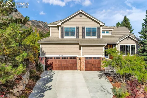 Colorado Springs, CO 80906,450 Paisley DR