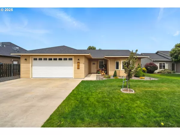 1908 SW 2ND DR, Pendleton, OR 97801