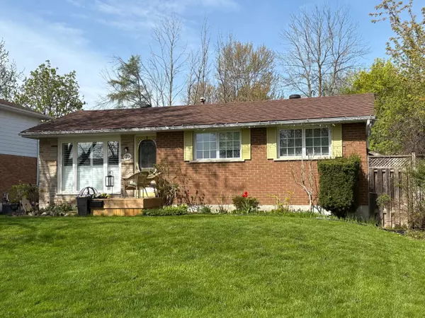 Collingwood, ON L9Y 3B7,19 Clarkson CRES