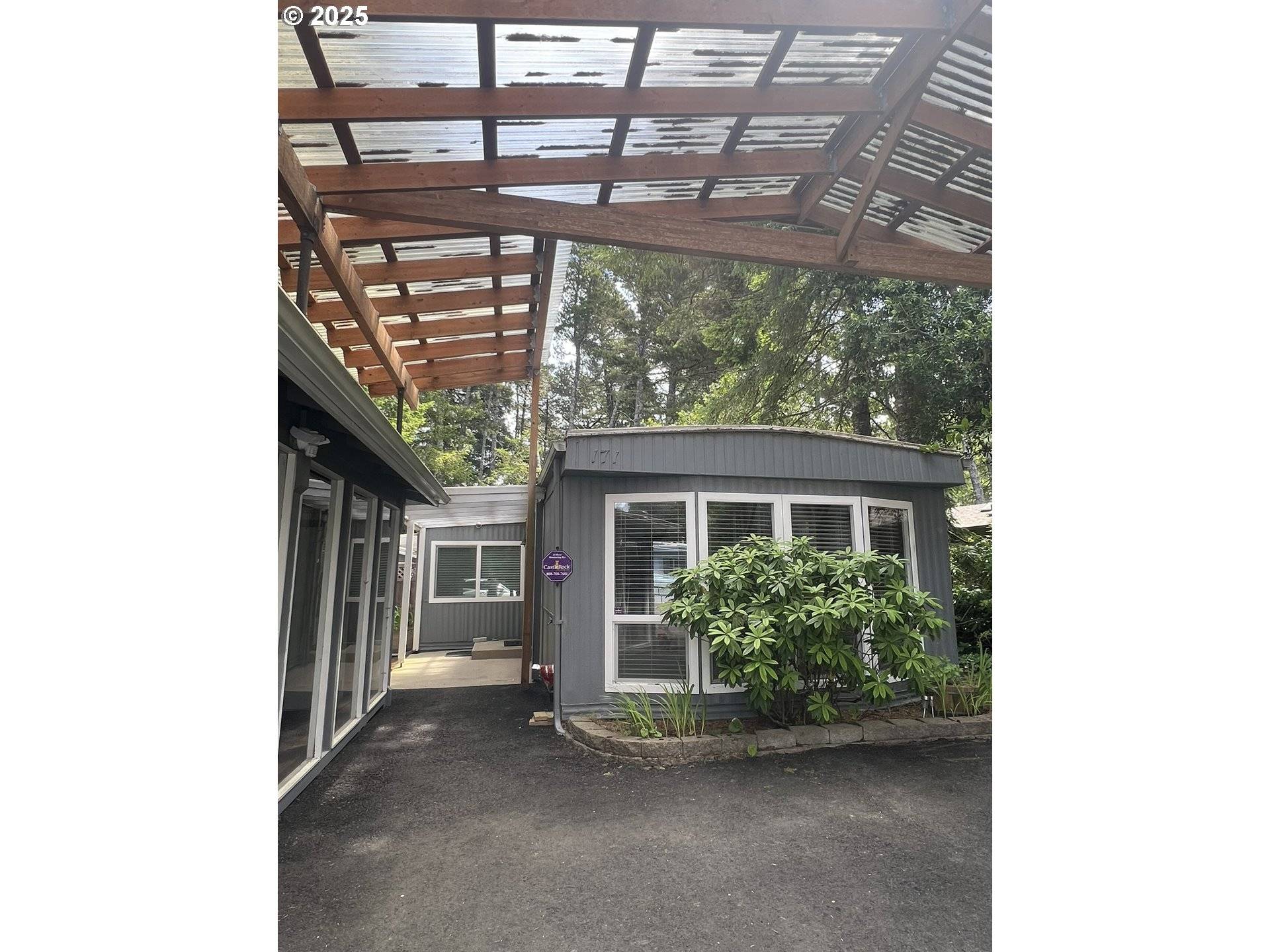 Florence, OR 97439,1600 RHODODENDRON DR #171
