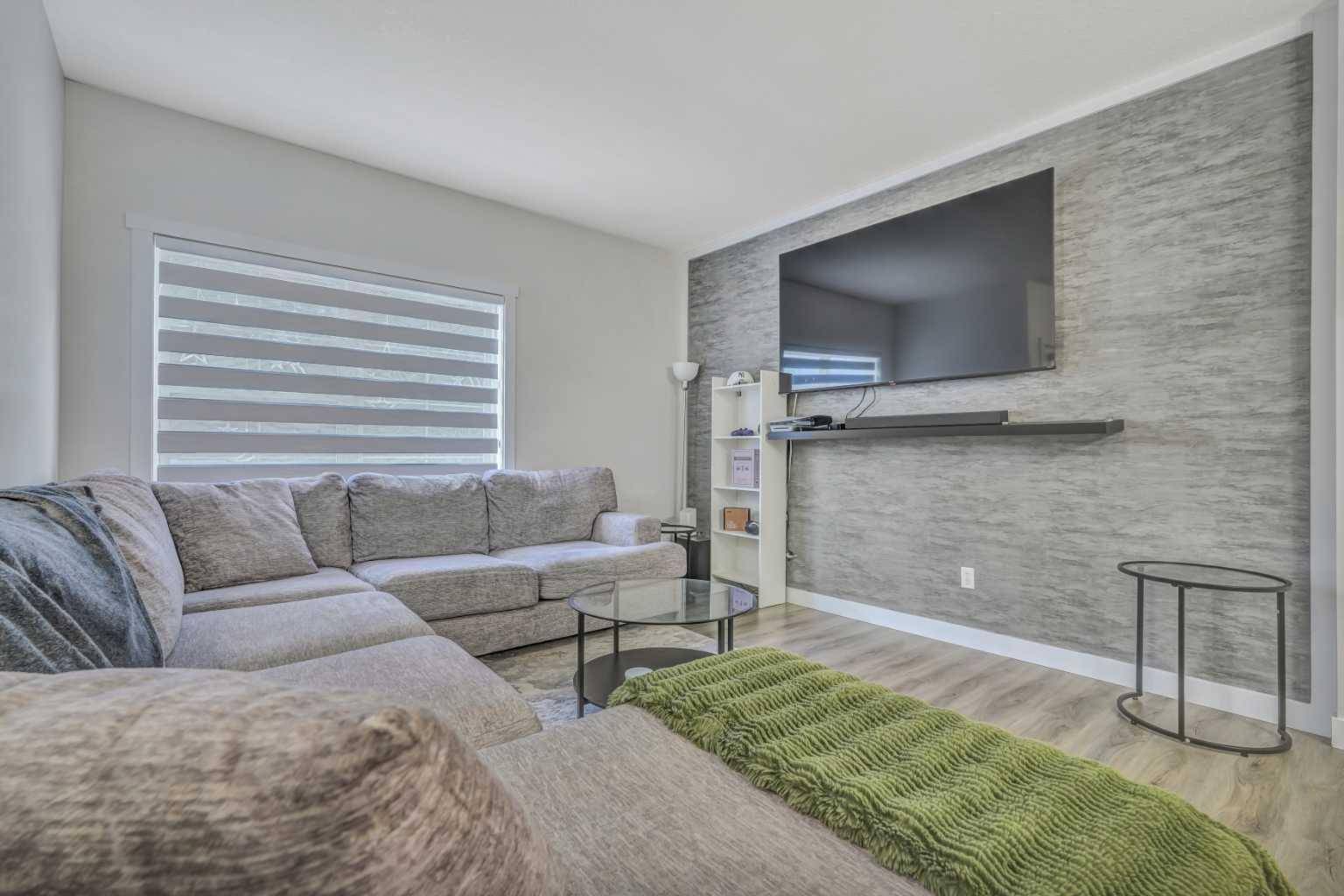 Calgary, AB T3K 0K8,161 Panatella LNDG NW #103