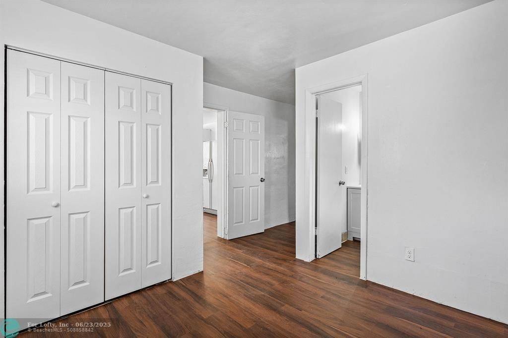 Deerfield Beach, FL 33441,279 SW 1st St #1