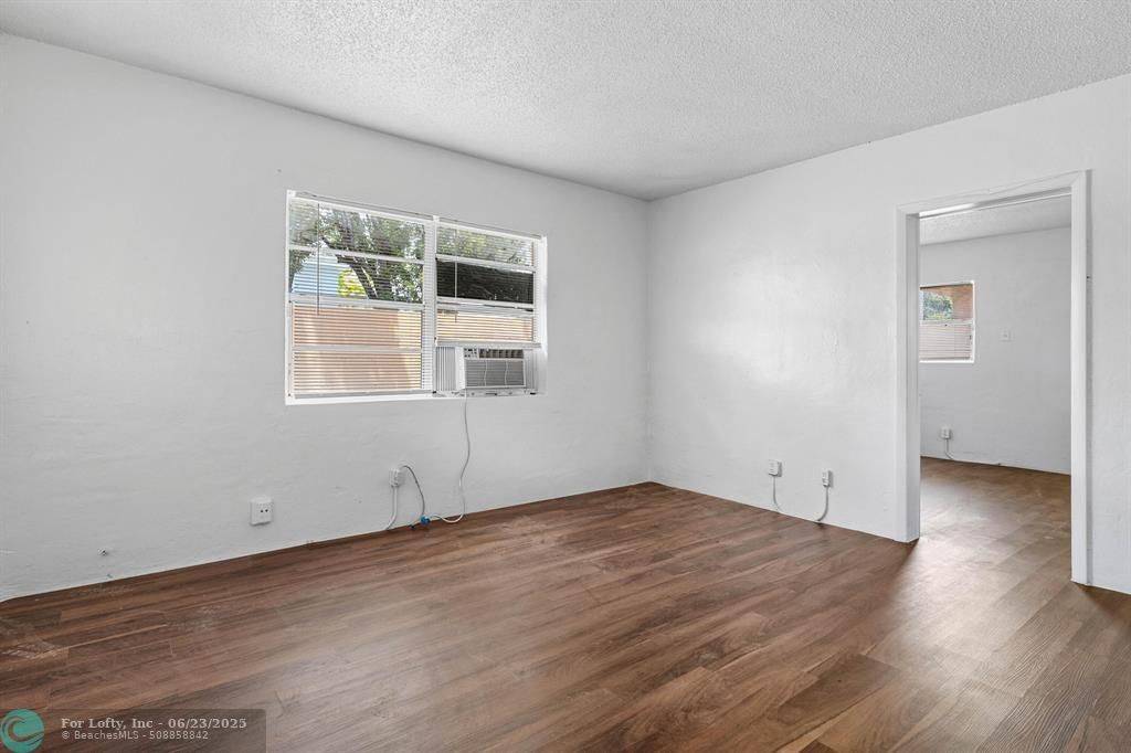 Deerfield Beach, FL 33441,279 SW 1st St #3