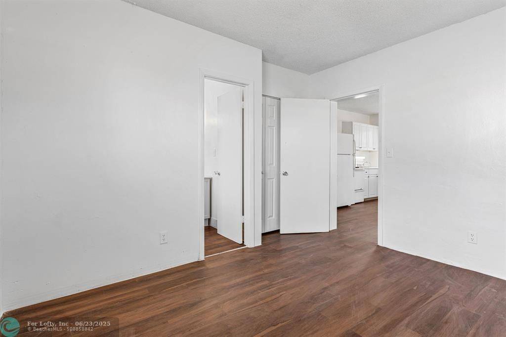Deerfield Beach, FL 33441,279 SW 1st St #3