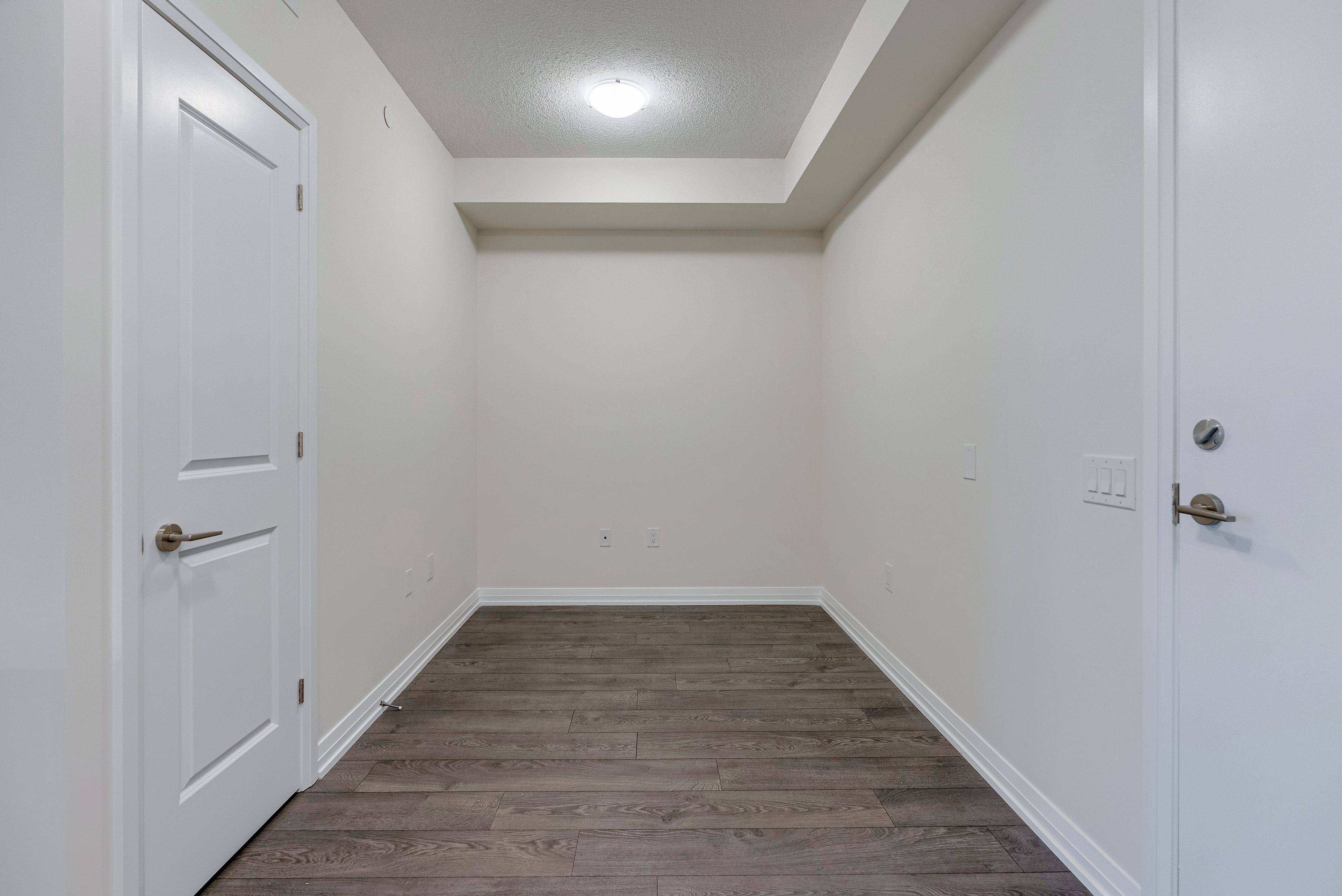Toronto W08, ON M9B 0C5,50 Thomas Riley RD #1903