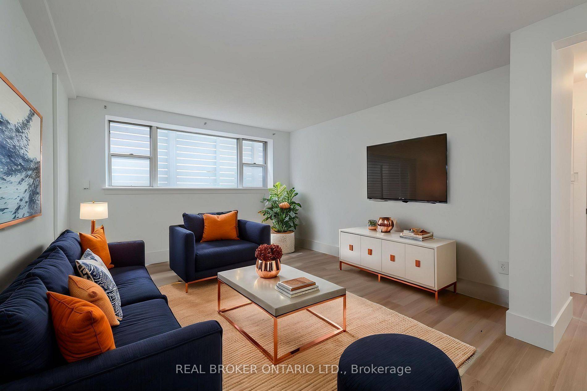 71 Murrie ST #1, Toronto W06, ON M8V 1X6