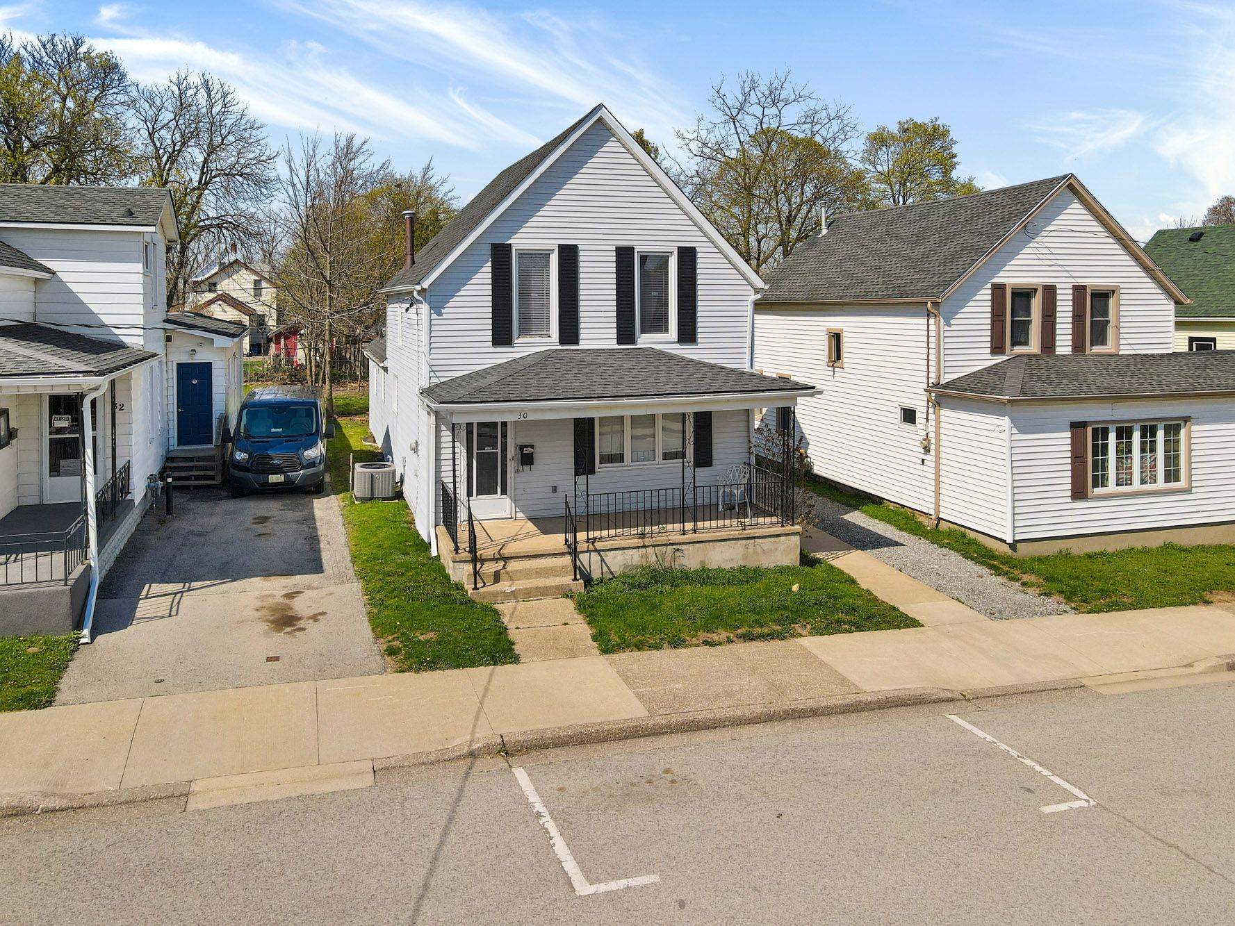 Fort Erie, ON L2A 2T5,30 Dufferin ST