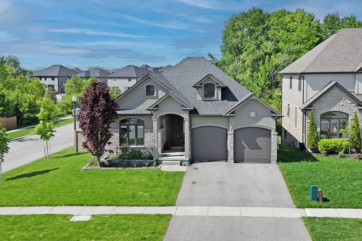 Woodstock, ON N4T 0J1,255 Wedgewood DR