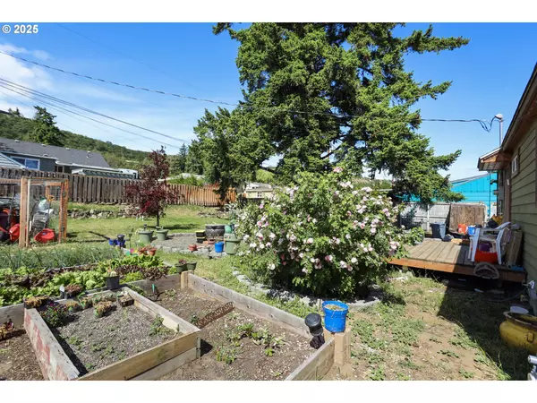 The Dalles, OR 97058,1510 W 10TH ST