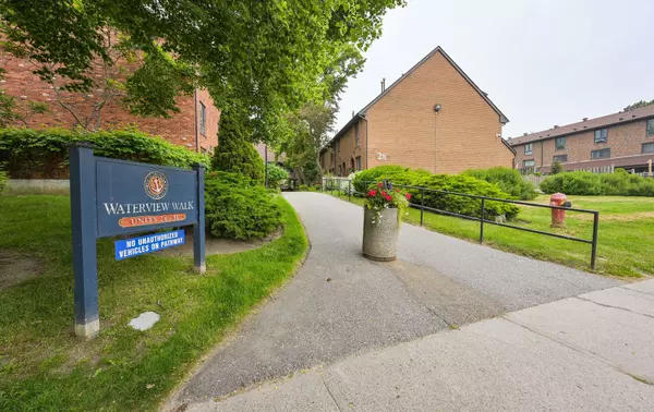 28 Livingston RD #70, Toronto E08, ON M1E 4S5
