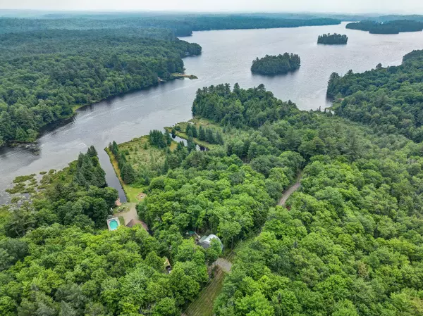 Bracebridge, ON P1L 1X1,1013 Merrick DR