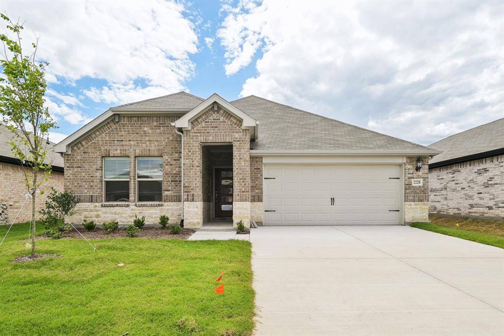 2228 Lone Star Lane,  Seagoville,  TX 75159