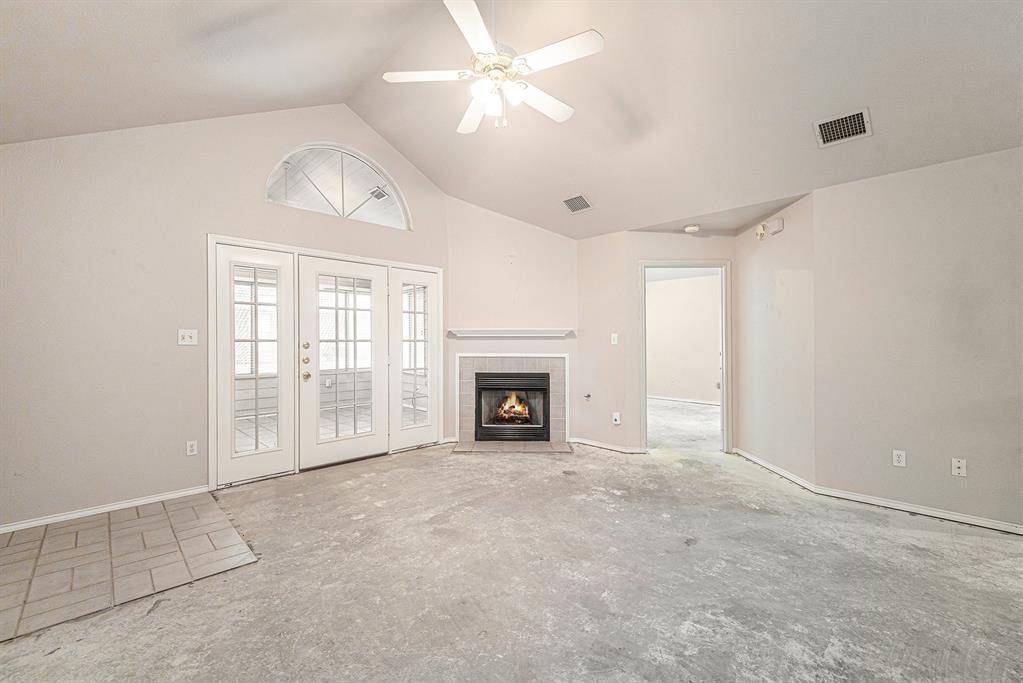 Fort Worth, TX 76132,6132 Haley Lane