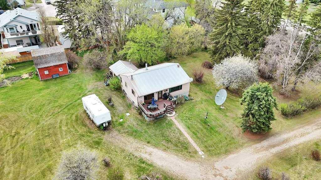 Sylvan Lake, AB T4S 1T9,5801 Lakeshore DR