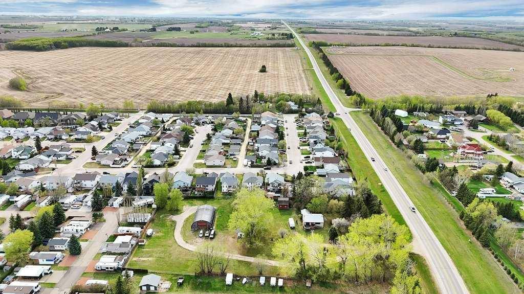 Sylvan Lake, AB T4S 1T9,5801 Lakeshore DR