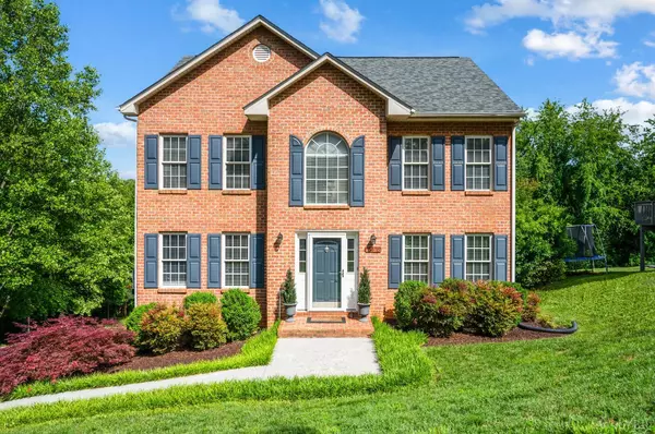 220 Bush DR, Vinton, VA 24179